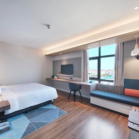 Holiday Inn Express Shanghai Hongqiao North By Ihg Fengbang Exterior foto